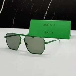 NEW BOTTEGA VENETA SUNGLASSES BV1012S 006 UNISEX GREEN AVIATOR EYEWEAR Bottega Veneta BV1012S 006 - Sunglasses for Man – LookerOnline main image 2